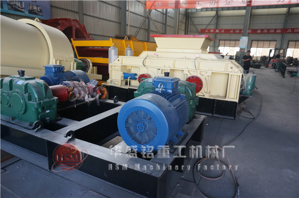 對(duì)輥破碎機(jī)